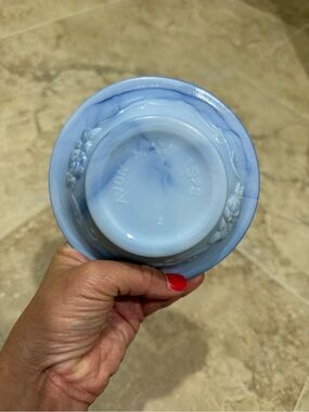 vintage 1978 Avon Blue Marbleized Milk Glass Bowl